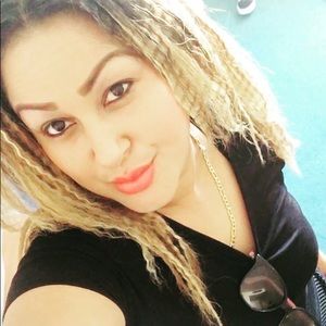 Meet your Posher, Amber